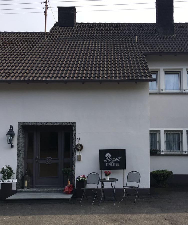 Auszeit Am Eifelsteig Hotel Daun Exterior photo